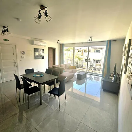 Alloggio in famiglia In Elegant 2 Bedrooms